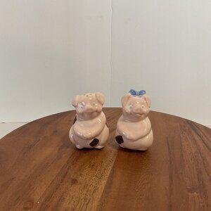 Vintage 1980s Ceramic Pig‎ Salt & Pepper Shakers By Sharon